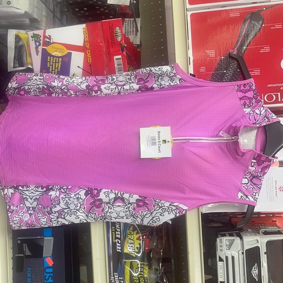 Bette& court - Picture 1 of 4